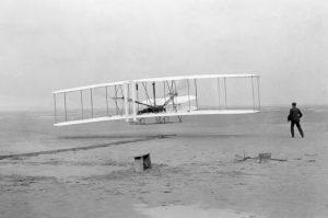 «Отцы авиации» братья Райт испытали летательный аппарат тяжелее воздуха