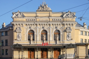 Открылось здание цирка на Крестовском острове