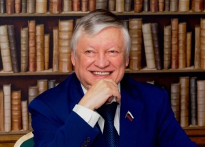 Анатолий Карпов