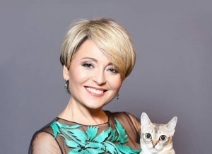 Анжелика Варум