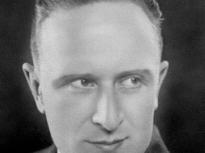 Анатолий Кторов