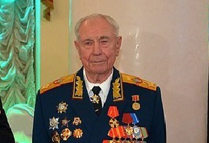 Дмитрий Язов